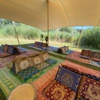 stretchtent huren.jpg